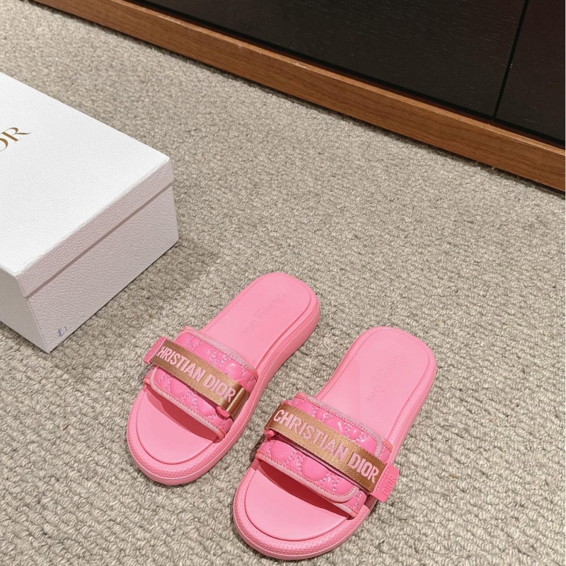 ch**an D*or slippers